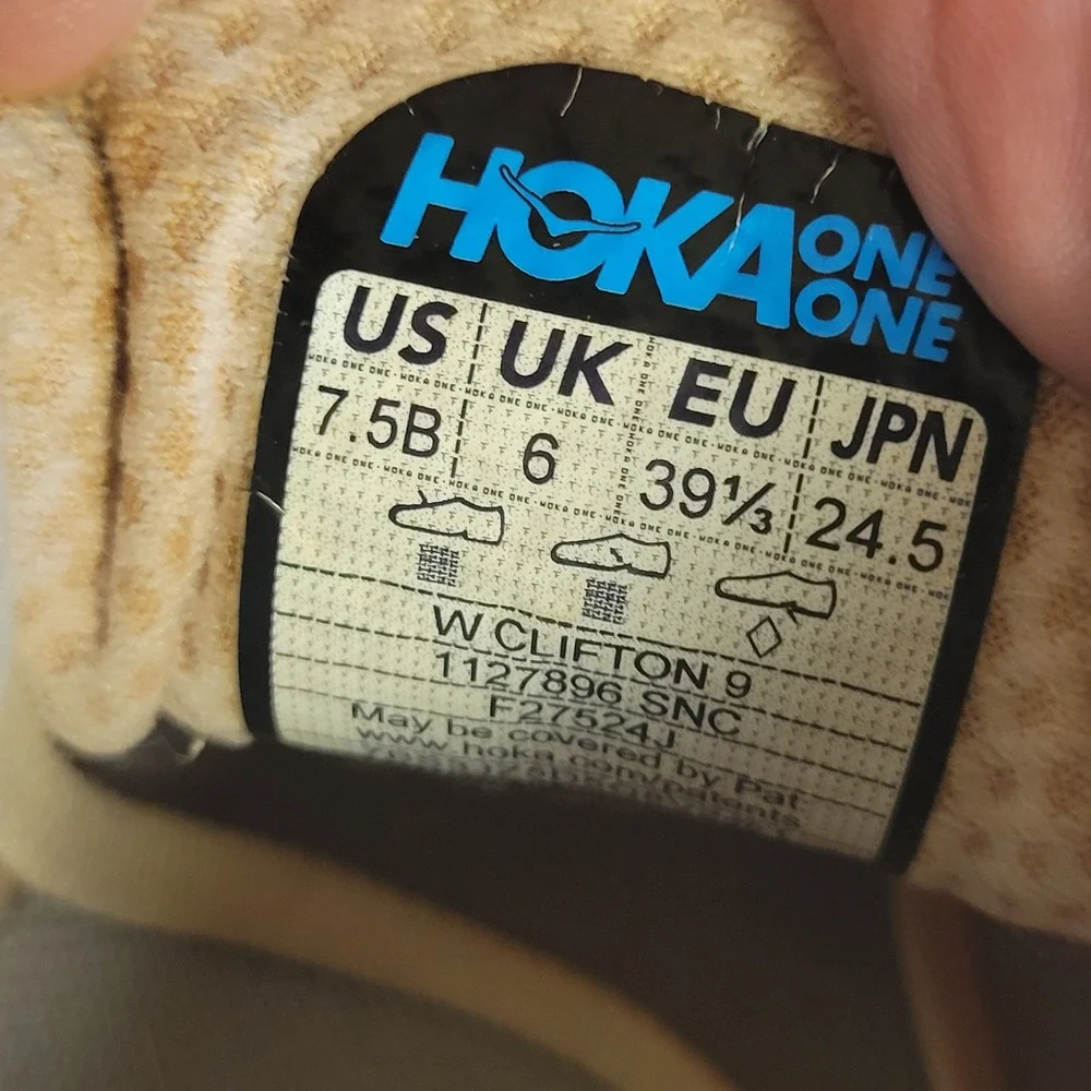 Hoka Clifton 9 Running Shoes Womens 7.5 Sandstone Champagne Good 1127896 SNC